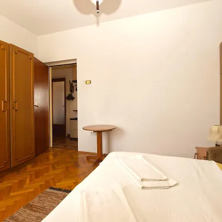 Daire Marija 1627 Pula